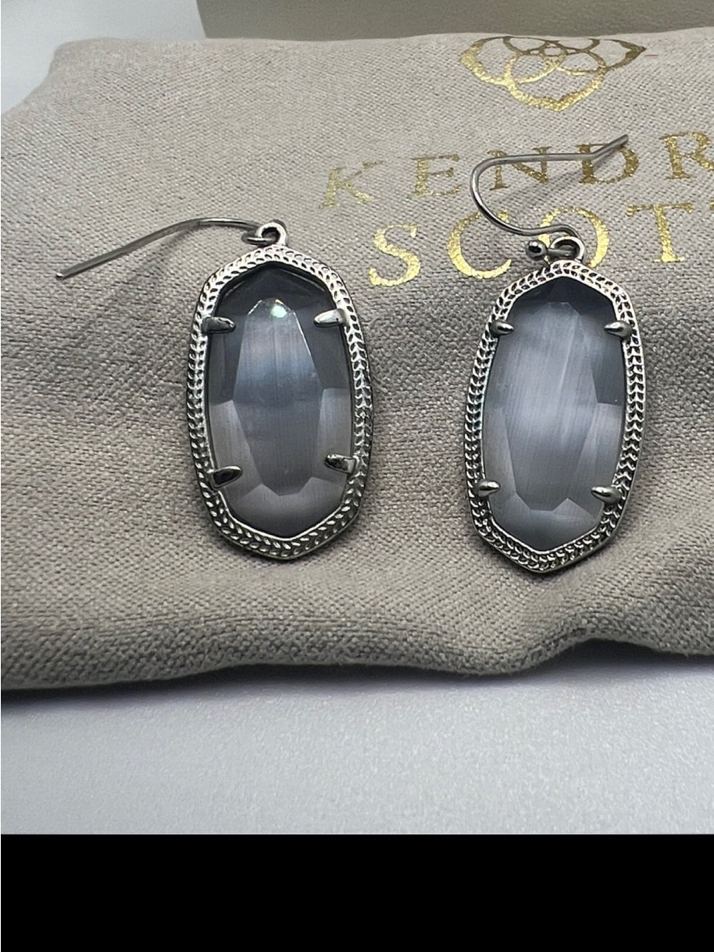 Kendra Scott Gray Glass Drop Earrings with Silver Accents
